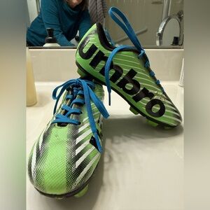 Umbro SZ 11 Lime Green Cleats with Sky Blue Laces. Some visible wear as pictured